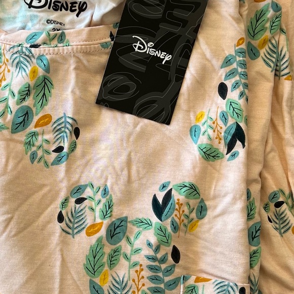 🆕 NWT Disney two piece pale pink floral Mickey Mouse capri pajamas set 2XL - Picture 3 of 5